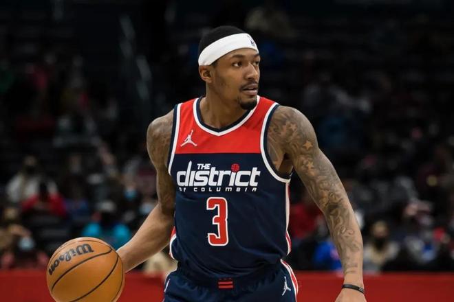 手不断努力 手不断努力