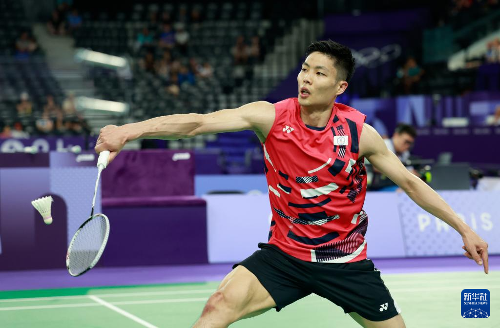 足球不再只 足球不再只