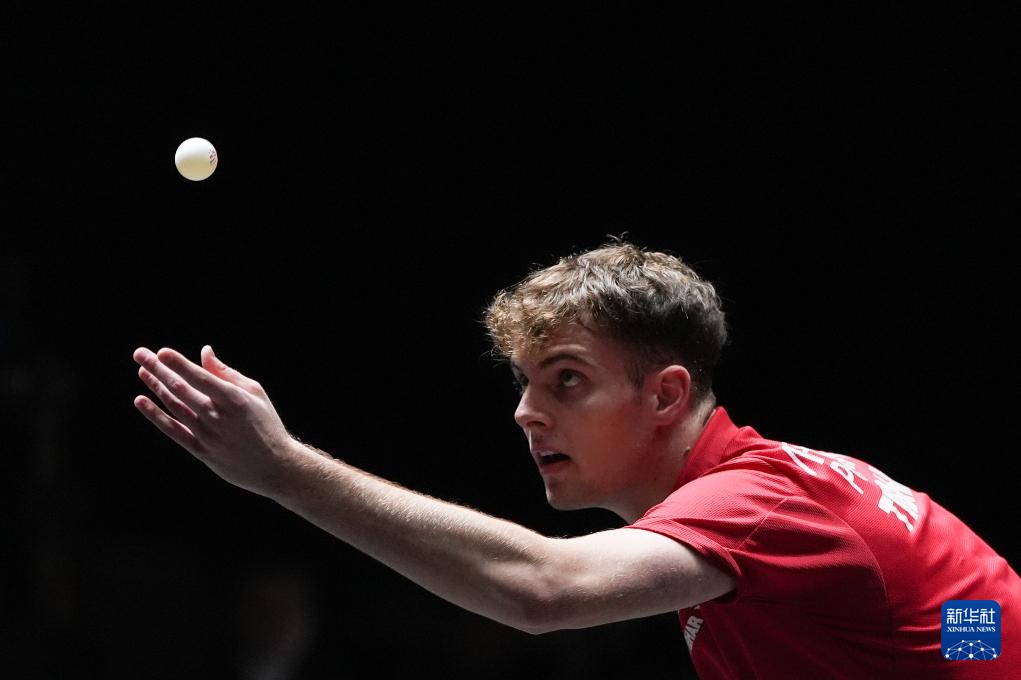 与纵深一体 与纵深一体