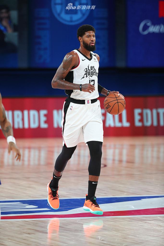 盗版通通闪开！正版《沙威玛传奇》“杀”回来了 ｜ 休闲新游周报